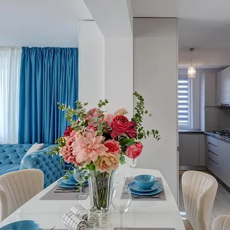 92 Penthouse With Terrace And Garden