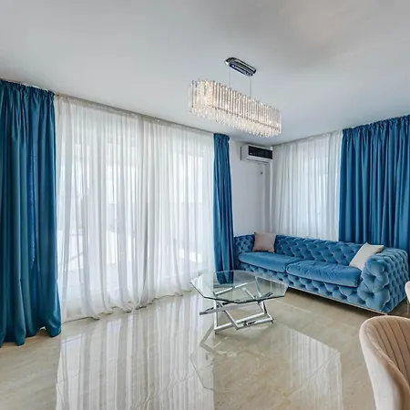 92 Penthouse With Terrace And Garden *